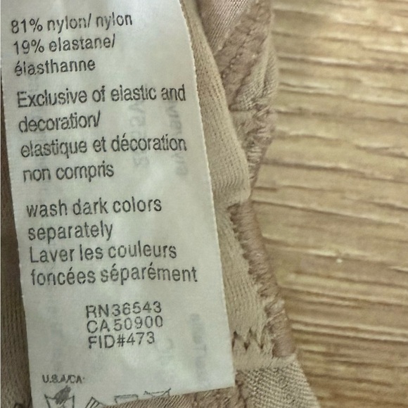 3/$30 - WARNER’s Seamless Beige Bra - size 34C - Picture 5 of 5